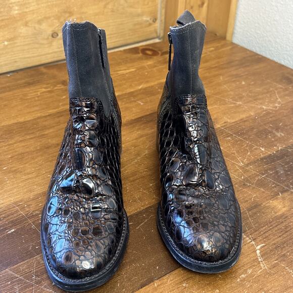 Donald J Pliner Zula Leather Croc Embossed Moto Boots Brown Size 8 M City Grunge - Picture 3 of 12